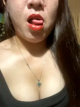Snapshot of Luna-ass chatting on September 28, 12:01 pm Luna-ass online show from September 28, 12:01 pm