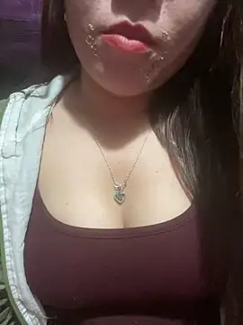 Snapshot of Luna-ass chatting on February 8, 12:03 pm Luna-ass online show from February 8, 12:03 pm