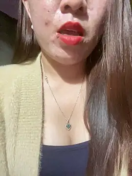 Snapshot of Luna-ass chatting on January 18, 1:14 pm Luna-ass online show from January 18, 1:14 pm