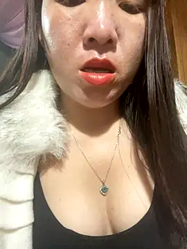 Luna-ass online show from December 2, 1:06 am