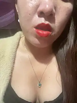 Luna-ass online show from March 23, 12:33 am