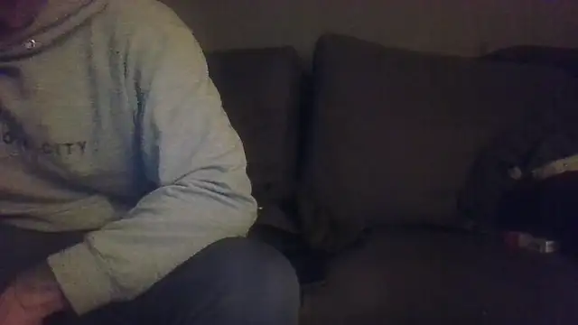steef070 online show from March 21, 12:56 am