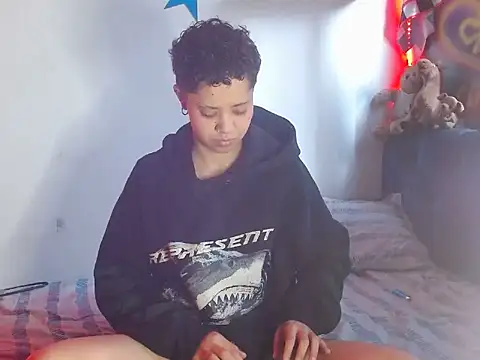 Jade Rayden online show from April 7, 9:49 pm