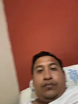 Snapshot of dannybs05 chatting on September 15, 7:09 am dannybs05 online show from September 15, 7:09 am