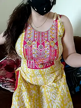 Snapshot of sassy_aly007 chatting on November 6, 6:50 am sassy aly007 online show from November 6, 6:50 am