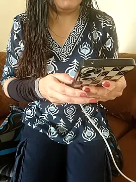 Snapshot of sassy_aly007 chatting on November 11, 6:08 am sassy aly007 online show from November 11, 6:08 am