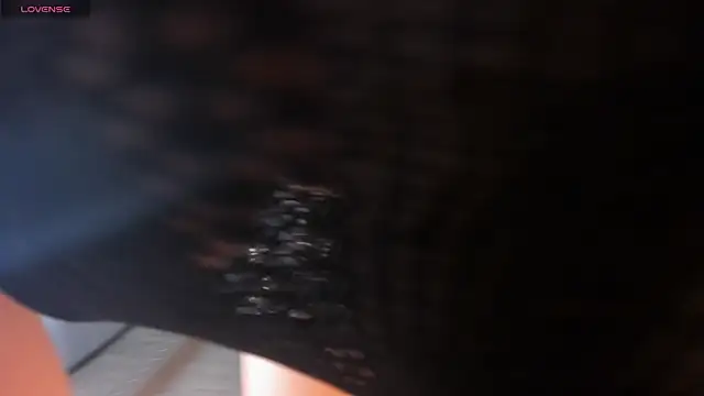 Snapshot of Kendall_Evanss chatting on December 15, 3:56 am Kendall Evanss online show from December 15, 3:56 am