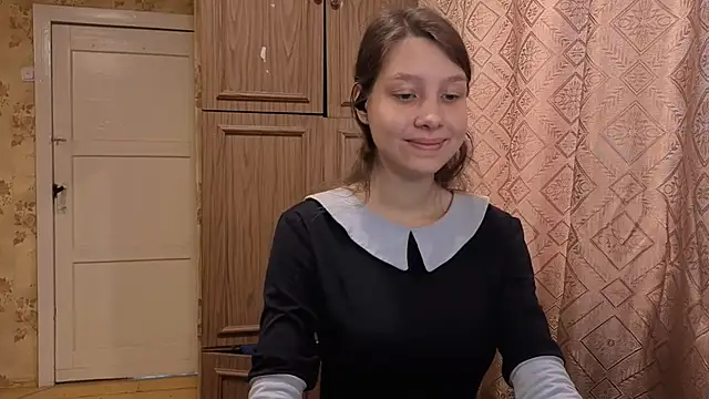 QutieDaSweet online show from October 28, 3:07 am