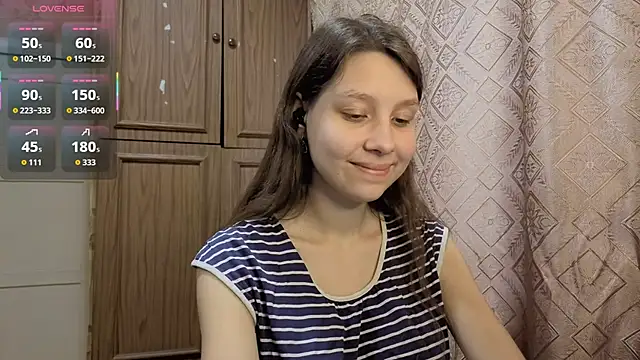 QutieDaSweet online show from November 18, 9:01 am