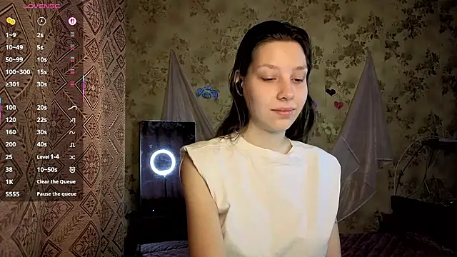 QutieDaSweet online show from February 15, 1:39 am