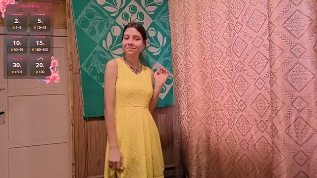 QutieDaSweet online show from November 11, 7:25 am