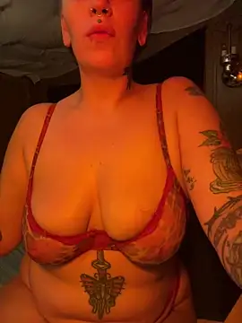 Snapshot of eggsma666 chatting on September 14, 7:09 am eggsma666 online show from September 14, 7:09 am