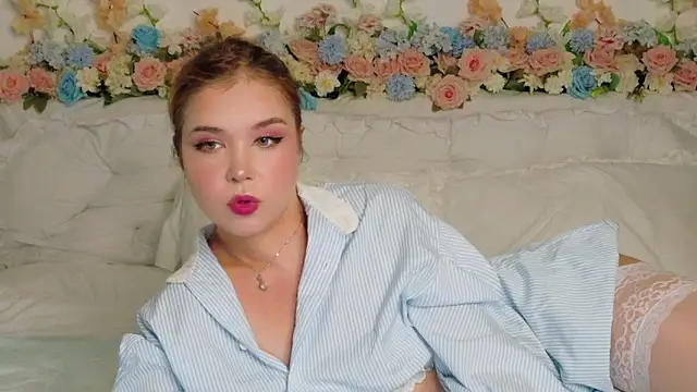 Lilith Bonheur online show from February 19, 9:01 pm