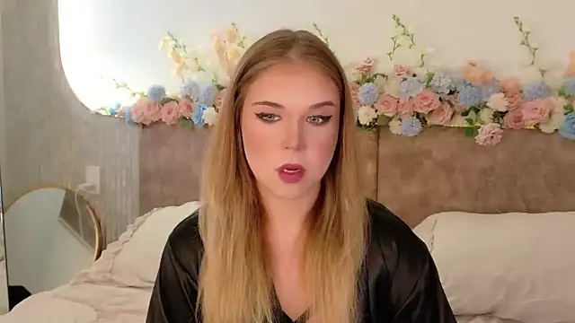 Lilith Bonheur online show from April 28, 12:53 am