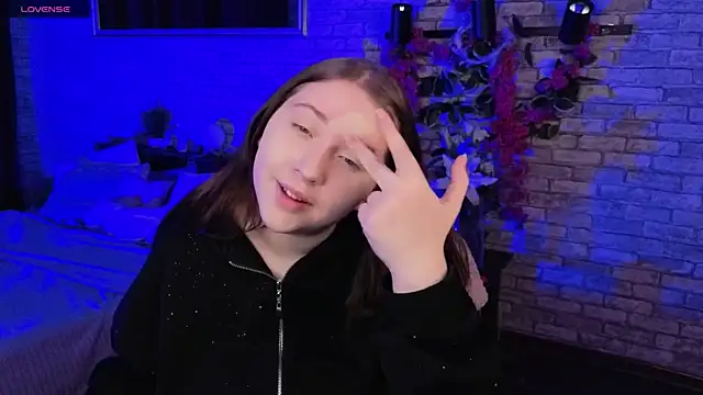 Selena Muse online show from November 27, 5:30 am