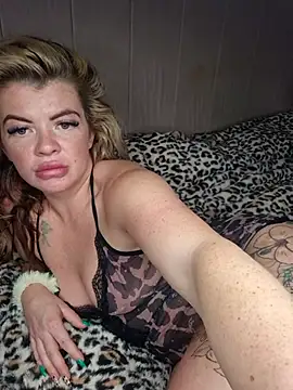 Just peaches not cream online show from November 9, 11:25 am