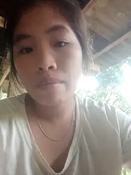 Luyen004 online show from September 27, 11:44 pm