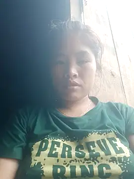 Luyen004 online show from October 3, 1:09 am