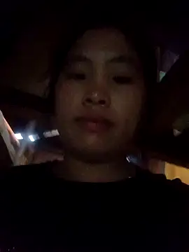 Luyen004 online show from September 17, 11:51 pm