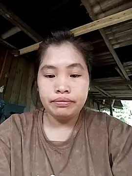 Luyen004 online show from April 13, 1:20 am