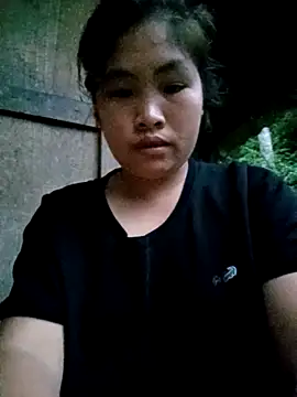 Luyen004 online show from March 31, 10:56 pm