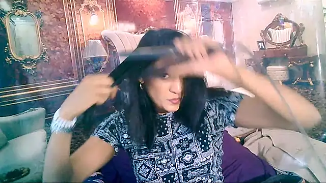 Snapshot of IndianSexcSmyle chatting on October 8, 5:20 am IndianSexcSmyle online show from October 8, 5:20 am