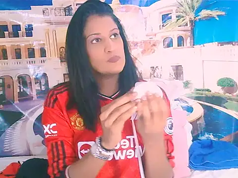 Snapshot of IndianSexcSmyle chatting on October 28, 2:16 pm IndianSexcSmyle online show from October 28, 2:16 pm