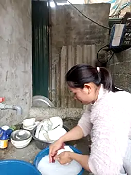 Snapshot of Na_xx chatting on December 16, 3:00 am Na xx online show from December 16, 3:00 am