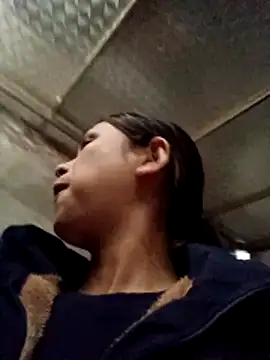 Snapshot of Na_xx chatting on November 3, 6:18 am Na xx online show from November 3, 6:18 am