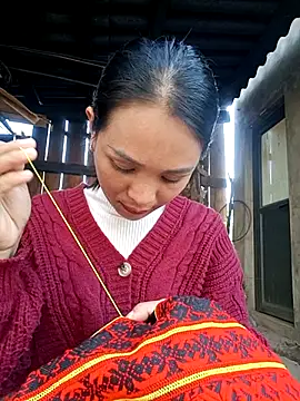 Snapshot of Na_xx chatting on December 15, 7:03 am Na xx online show from December 15, 7:03 am