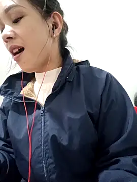 Snapshot of Na_xx chatting on December 3, 11:42 am Na xx online show from December 3, 11:42 am