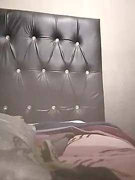 Dickninja084 online show from October 25, 12:32 am