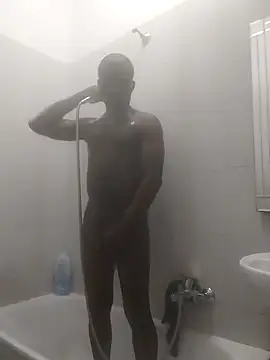 Kwasi-a online show from October 13, 3:35 pm