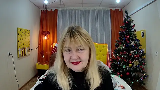 Snapshot of EmmaEllison chatting on November 30, 7:09 am EmmaEllison online show from November 30, 7:09 am