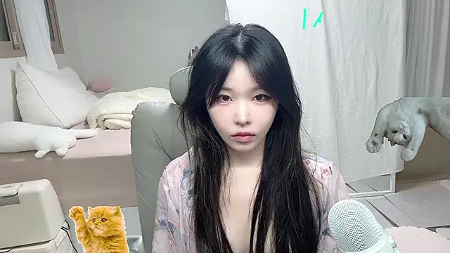 lengiiiii online show from September 26, 2:46 pm