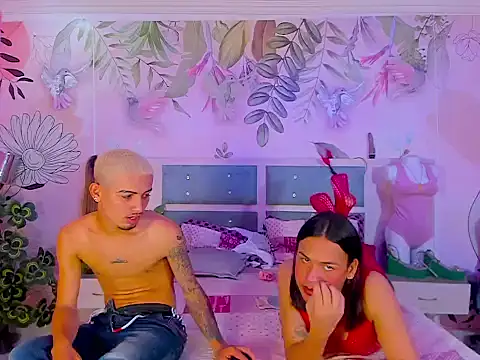 sweet lulu sofia online show from September 25, 5:35 am