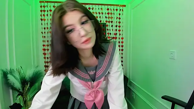 MeLLSawertyq online show from February 14, 8:09 pm