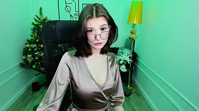 MeLLSawertyq online show from January 11, 7:32 pm