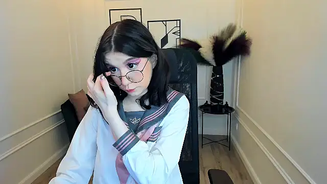 MeLLSawertyq online show from September 29, 12:55 pm