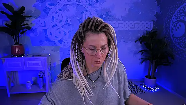 UmaSpace online show from May 3, 5:23 am