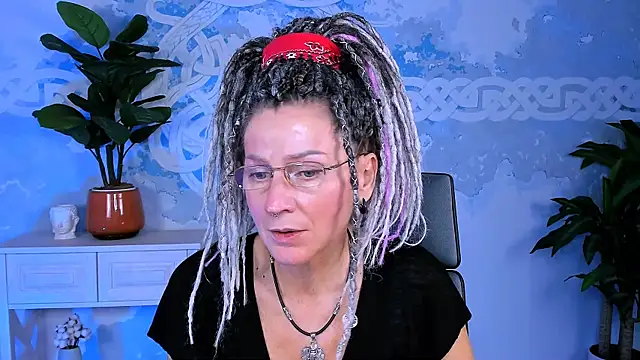 UmaSpace online show from October 6, 5:08 am