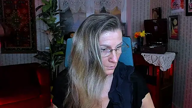 UmaSpace online show from September 14, 1:11 pm