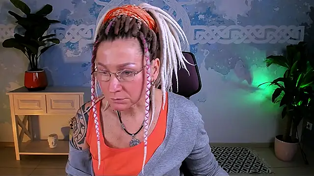 UmaSpace online show from February 3, 6:33 am