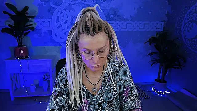 UmaSpace online show from April 18, 5:21 am