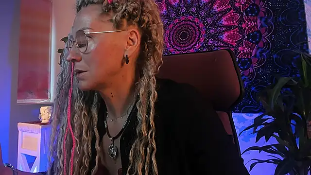 UmaSpace online show from May 29, 5:24 am