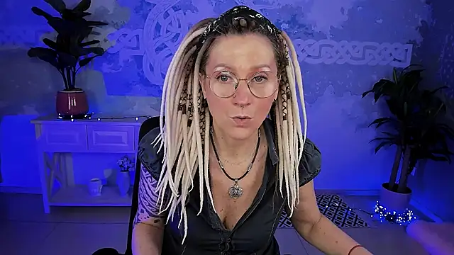 UmaSpace online show from April 11, 5:26 am