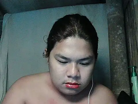 Snapshot of Huntrix2025 chatting on May 11, 8:39 pm Huntrix2025 online show from May 11, 8:39 pm