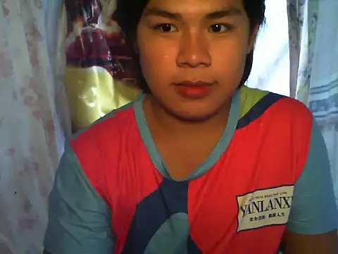 Huntrix2025 online show from October 2, 2:15 am