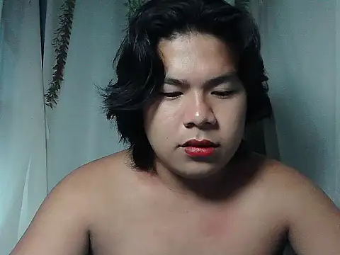 Huntrix2025 online show from December 21, 5:58 pm