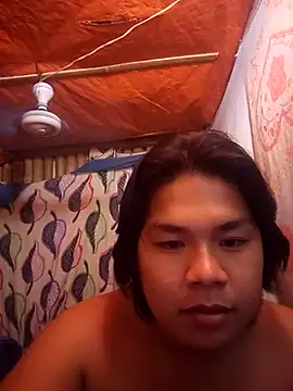 Huntrix2025 online show from November 22, 3:33 pm